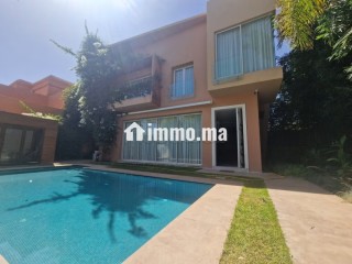 Magnifique villa à vendre à Hay Inara. 3 chambres agréables. Meublé - Villa à vendre - Marrakech