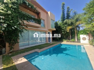 Magnifique villa à vendre à Hay Inara. 3 chambres agréables. Meublé - Villa à vendre - Marrakech