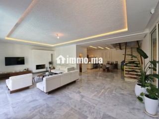 Magnifique villa à vendre à Hay Inara. 3 chambres agréables. Meublé - Villa à vendre - Marrakech