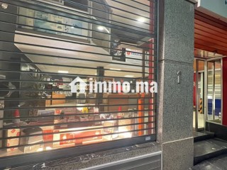 Magasin à vendre en plein centre ville Hamriya - Appartement à vendre - Meknes
