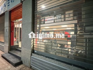 Magasin à vendre en plein centre ville Hamriya - Appartement à vendre - Meknes