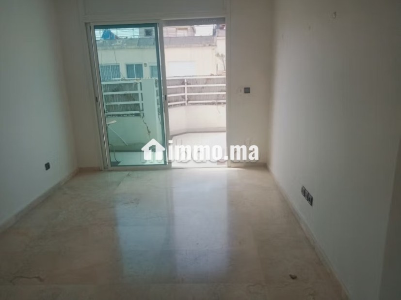 Bel appartement vide à louer à Hassan Rabat - Location Immobilier - Rabat - photo 1