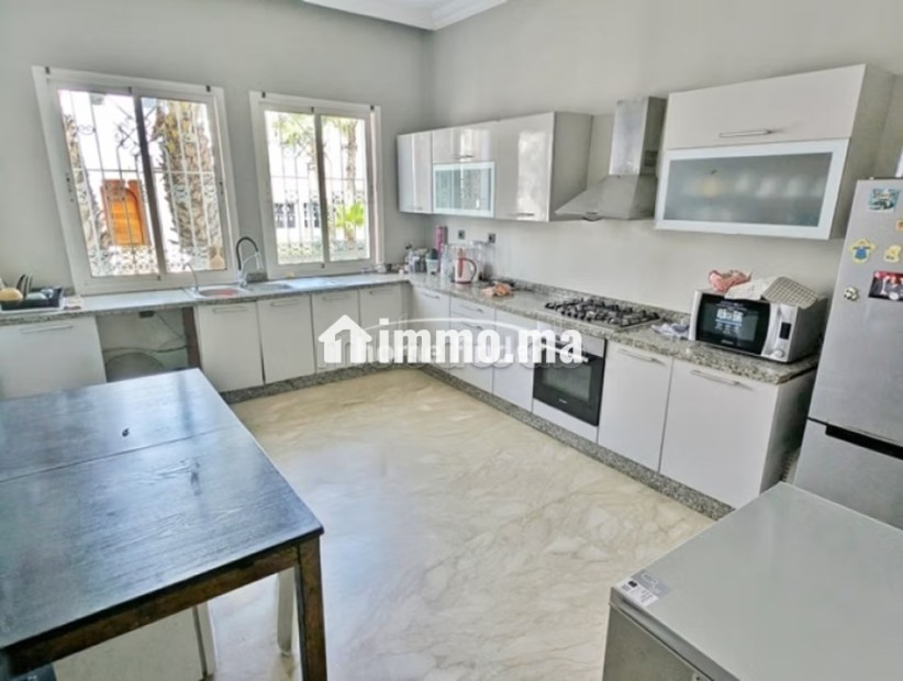 Villa VIDE à louer proche du Morocco Mall 400 m² - Location Immobilier - Casablanca - photo 5