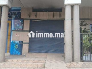 Local commercial au bd 10Mars sidi Othmane - Local commercial à vendre - Casablanca
