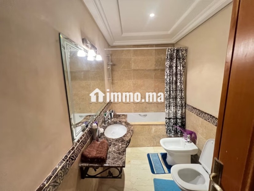 Bel appartement à vendre à Camp Al Ghoul.
Superficie 75 m² - Vente Immobilier - Marrakech - photo 8