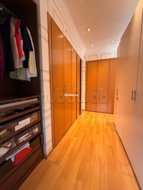 Rêve de villa: 309m² avec solarium, sécurité totale et vie de quartier - Vente Immobilier - Dar Bouazza - photo 3