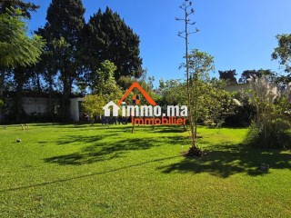 Villa commercial en vente sur view Marocaine - Villa à vendre - Rabat