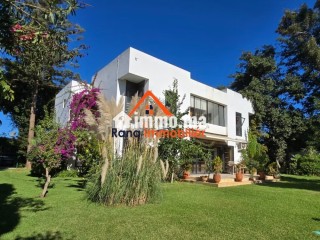 Villa commercial en vente sur view Marocaine - Villa à vendre - Rabat