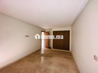 Vend appartement à Guéliz. Superficie 88 m². Climatisation et piscine - Appartement à vendre - Marrakech
