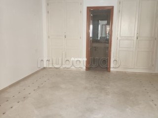 À louer Appartement non meublé à Plaza Guéliz - Appartement à louer - Marrakech