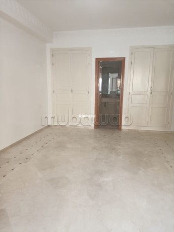 a-louer-appartement-non-meuble-a-plaza-gueliz-big-13