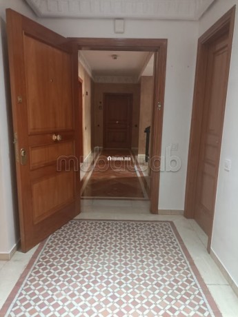 a-louer-appartement-non-meuble-a-plaza-gueliz-big-7