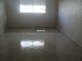 Bel appartement en location à Ezzohor. Surface totale 110 m². Porte sécurisée - Appartement à louer - El Jadida