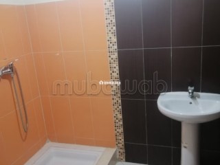 Bel appartement en location à Ezzohor. Surface totale 110 m². Porte sécurisée - Appartement à louer - El Jadida