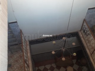 Titré, riad à la medersa Ben Youssef avec titre foncier - Villa à vendre - Marrakech