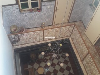 Titré, riad à la medersa Ben Youssef avec titre foncier - Villa à vendre - Marrakech