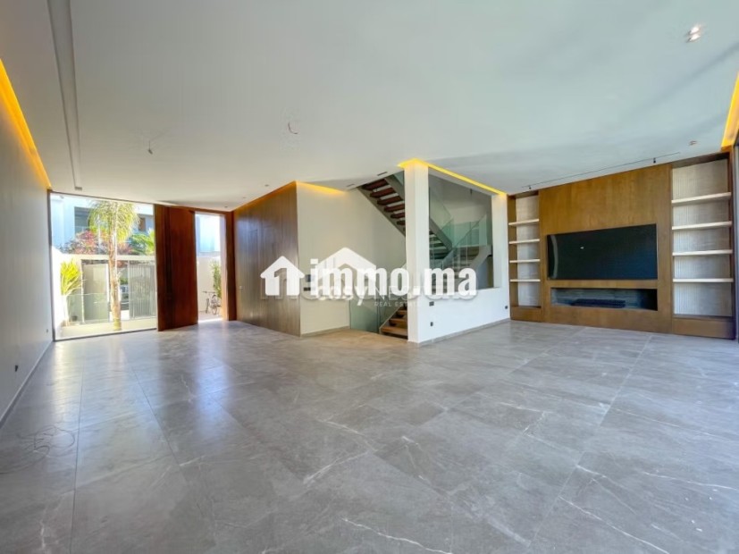 Villa neuve à louer vide à Aindiab - Location Immobilier - Casablanca - photo 2