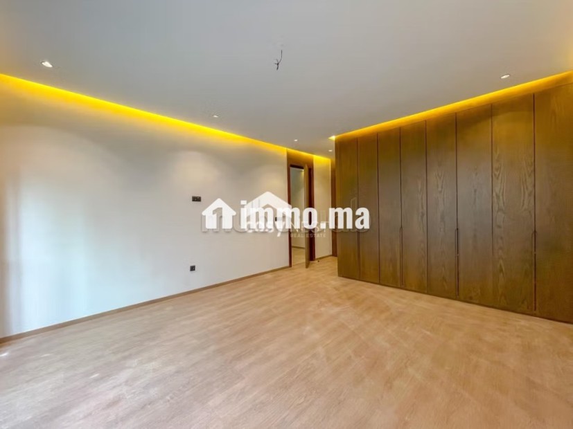 Villa neuve à louer vide à Aindiab - Location Immobilier - Casablanca - photo 7