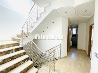 Location villa a usage professionnel hay el hanaa - Villa à louer - Casablanca