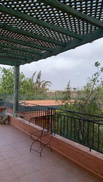En vente Villa de prestige style arabo marocain – VNA– - Vente Immobilier - Marrakech - photo 8
