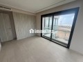 Appartement à louer à Ain Diab. 3 belles chambres. Vue sur mer et porte blindée - miniature 6