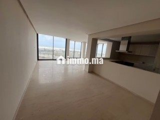 Appartement à louer à Ain Diab. 3 belles chambres. Vue sur mer et porte blindée - Appartement à louer - Casablanca
