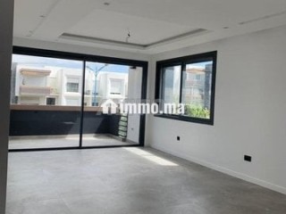 Appartement Bien Ensoleillé - Appartement à louer - Casablanca