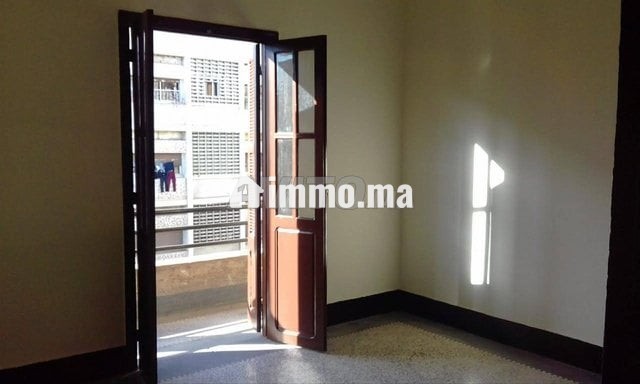 Appt usage bx pour divers activités - Location Immobilier - Rabat - photo 2