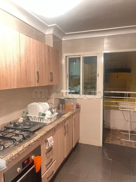 Bel appartement en location à Belvédère.
Surface de 90 m².
Meublé - Location Immobilier - Casablanca - photo 4