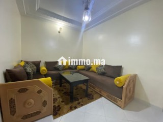 Location saisonnière en Centre. 3 pièces. Places de stationnement et terrasse - Appartement à vendre - Fes