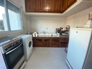 Location saisonnière en Centre. 3 pièces. Places de stationnement et terrasse - Appartement à vendre - Fes