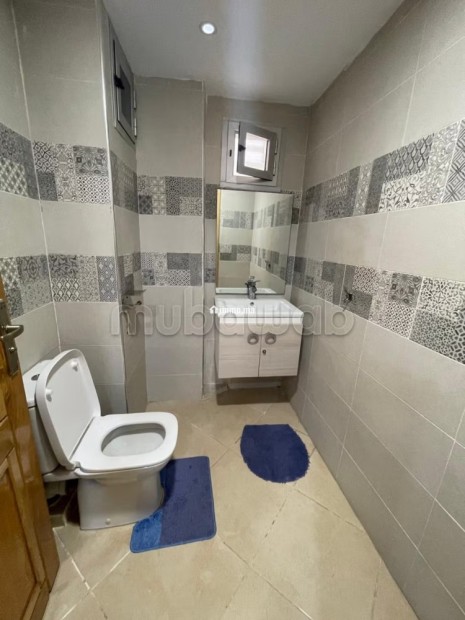 Location d'un appartement à La Ville Haute. Surface de 80 m². Antenne parabolique, résidence sécurisée - Vente Immobilier - Kenitra - photo 2