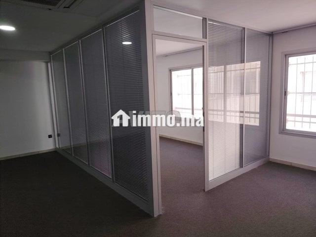 Bureau à louer d'une superficie 77 m² - Location Immobilier - Casablanca - photo 2