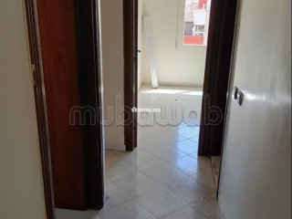 Très bel appartement en location à Bourgogne Ouest. 1 Pièce. Ascenseur et terrasse - Appartement à louer - Casablanca