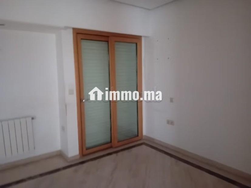 Villa à louer sur LES CRETES - Location Immobilier - Casablanca - photo 7