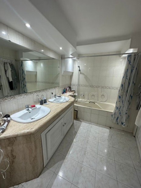 Spacieux appartement a racine - Vente Immobilier - Casablanca - photo 8