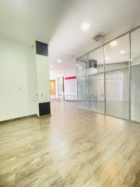 Magasin Commercial en location maarif Casablanca - Location Immobilier - Casablanca - photo 4