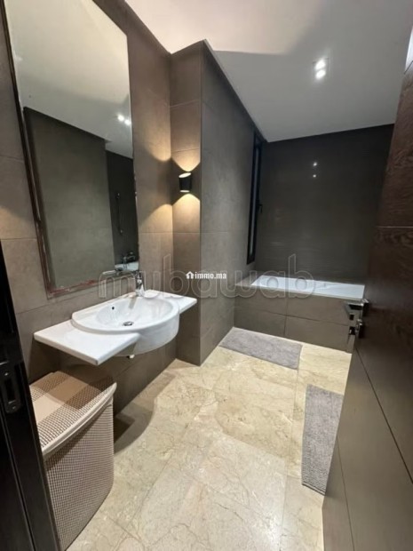 Rez de Jardin à louer meublé - Location Immobilier - Bouskoura - photo 4