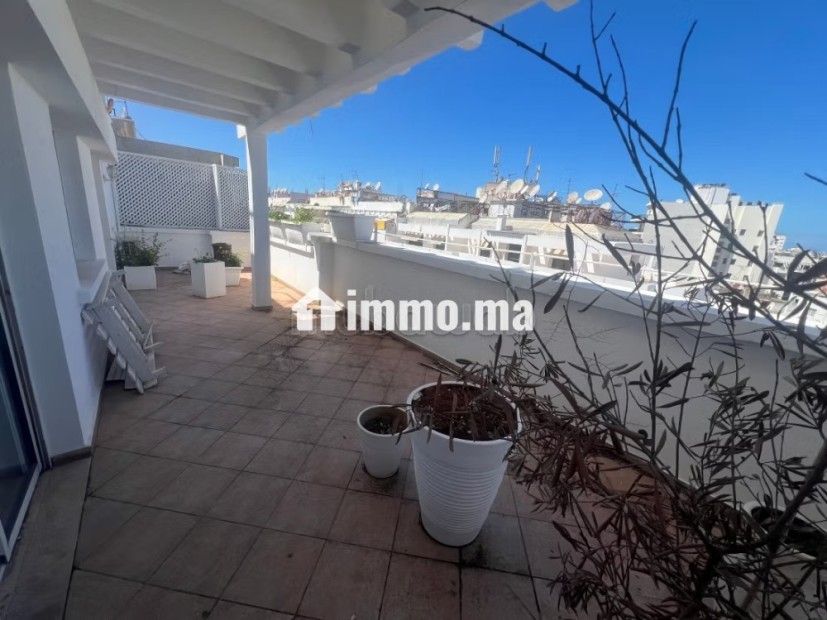 Appartement dernier étage terrasse à Gauthier 2 pièces - Location Immobilier - Casablanca - photo 1