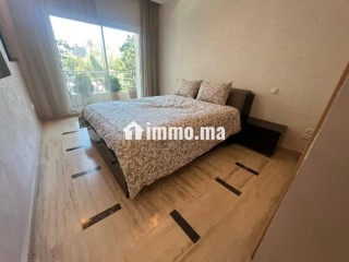 Très bel appartement en location à Racine. 4 pièces. Salon typique marocain, résidence sécurisée - Appartement à louer - Casablanca