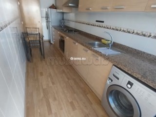 Location saisonnière à De La Plage. 2 pièces confortables. Ascenseur et stationnement - Appartement à vendre - Tanger