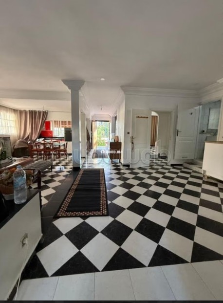 Appartement à louer 175 m avec un petit jardin - Location Immobilier - Casablanca - photo 3