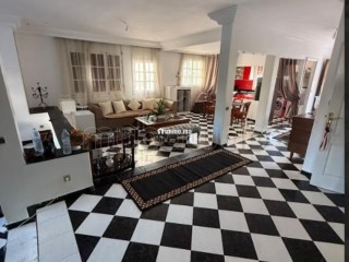 Appartement à louer 175 m avec un petit jardin - Appartement à louer - Casablanca