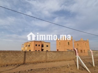 Villa semi-finie à 18 km de Marrakech (Commune Bourrous) - Villa à vendre - Marrakech