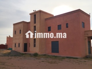 Villa semi-finie à 18 km de Marrakech (Commune Bourrous) - Villa à vendre - Marrakech