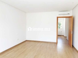 Villa neuve style moderne à Souissi - Villa à louer - Rabat