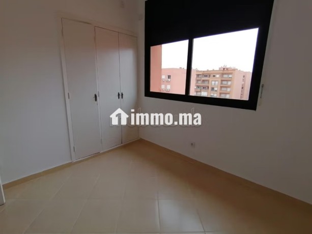 appartement-bureau-a-la-location-a-gueliz-big-4