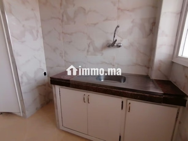 appartement-bureau-a-la-location-a-gueliz-big-6