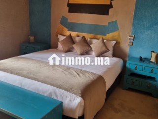 Villa de standing à louer pour vos vacances avec cuisinière à Sidi Abdallah Ghiat.
Belle piscine 20 m terrasse et jardin 10000 Dhs par jour - Villa à vendre - Autre