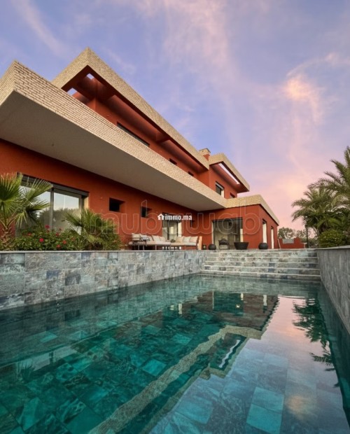 Villa de haut standing à vendre à Route de l'Ourika. Surface totale 961 m² - Vente Immobilier - Marrakech - photo 1